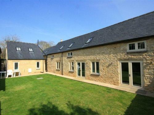 Malt Barn, Burford