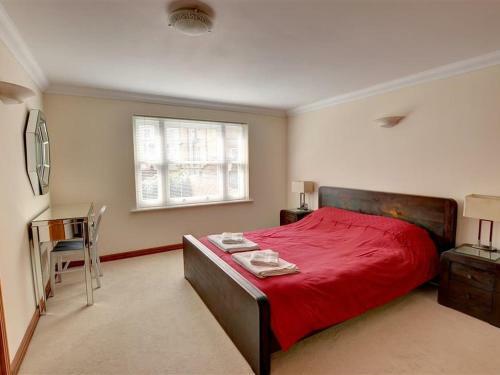 Apartment York Mansions