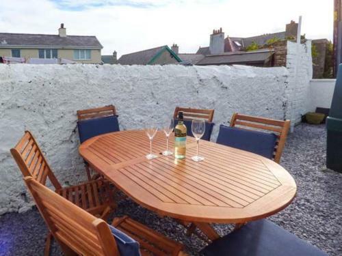 2 Tregof Terrace
