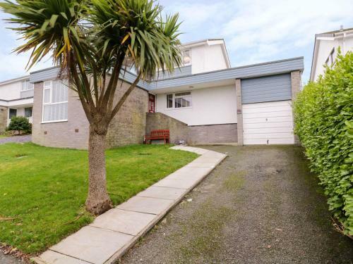 32 Gwelfor, Cemaes Bay