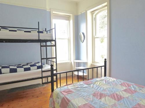 Albergue Downhill Beachhouse