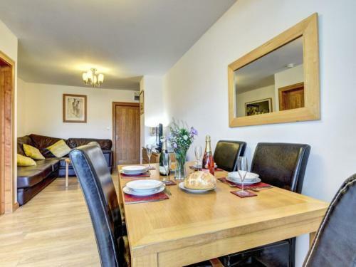 Apartment Llawr Un
