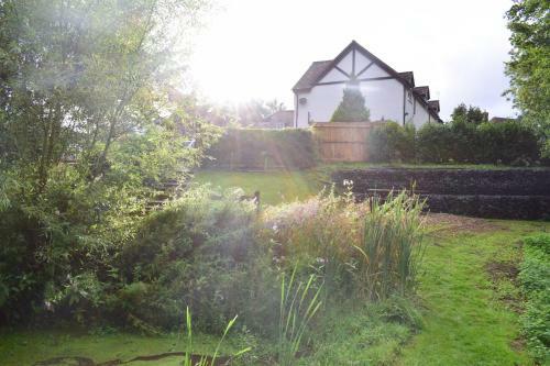 Hopton Cottages