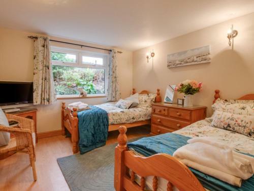 Holiday Home Yr Hen-ryd