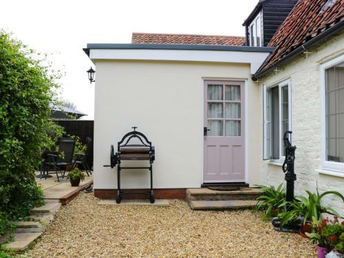 Mrs Dale's Cottage