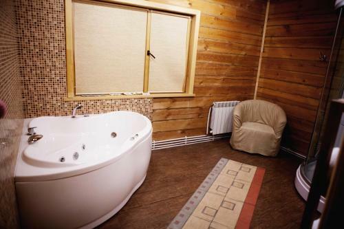 Crona Hotel And Spa