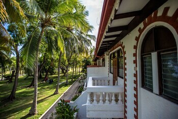 Hotel Moulin Sur Mer