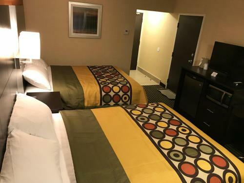 Posada Bay Hill Inns & Suites