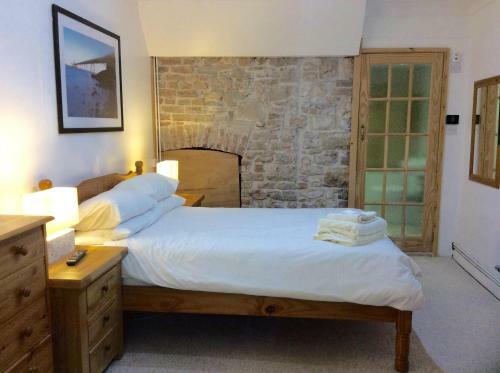 Cavell House Bed And Breakfast