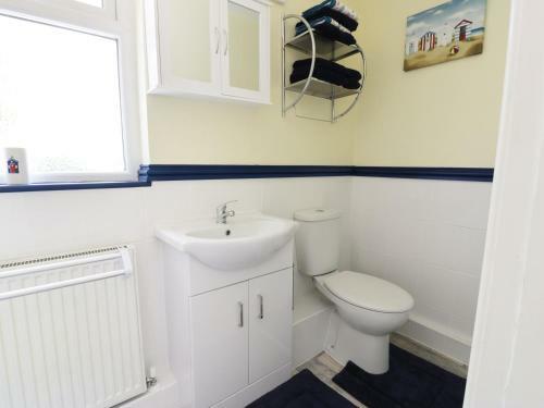 Bwlch Yr Awel Cottage, Garndolbenmaen