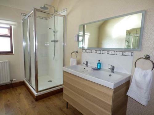 Ty Newydd, Welshpool