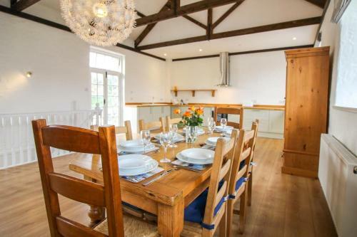 Stephen Davey Barn