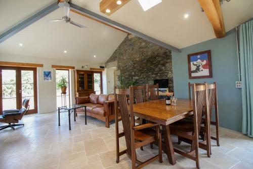 Mulvin Lodge