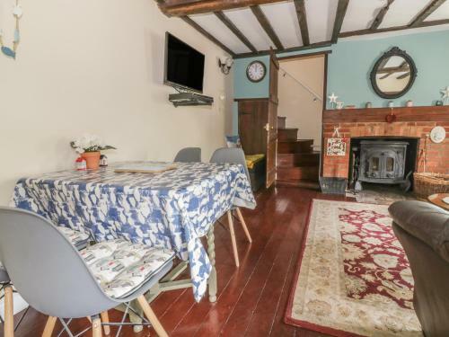 28 Stone Cottage