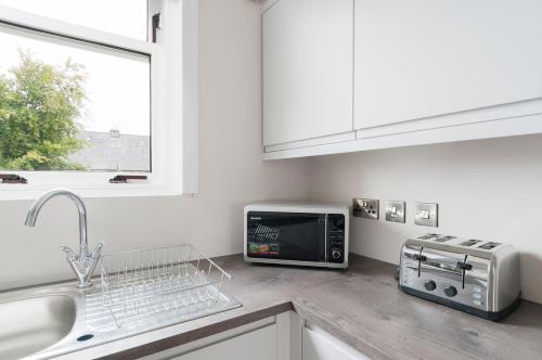 Dalkeith Three Bed Two Bath Apartment