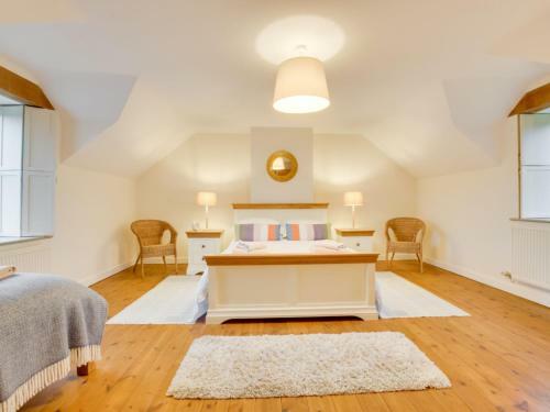Holiday Home Maes Remyr