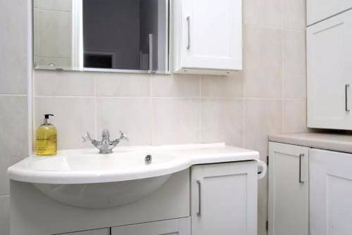 Apartamento 3 Bedroom Flat In City Centre Sleeps 6