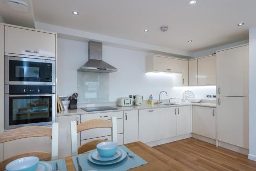 Annandale Street Apartment