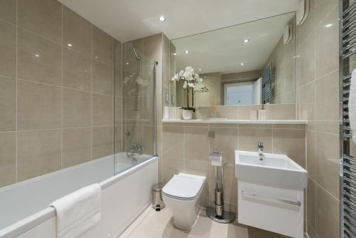 Annandale Street Apartment