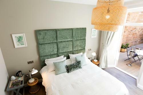 The Lane Hotel