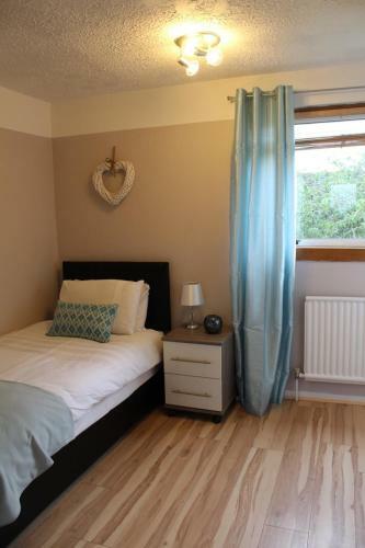 Premier - Loch Assynt House