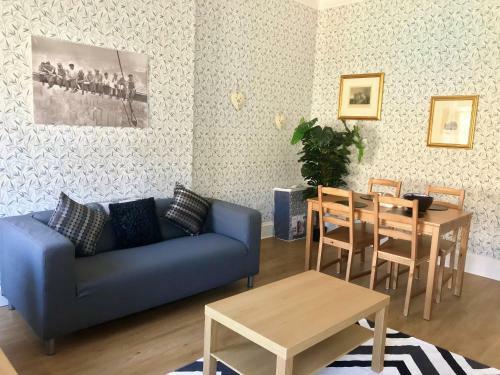233 Leith Apartment