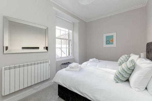 West Bow Apartment