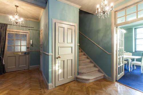 Apartamento The Ramsay Castle View Residence