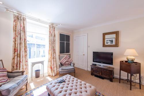 Belford Mews Apartment
