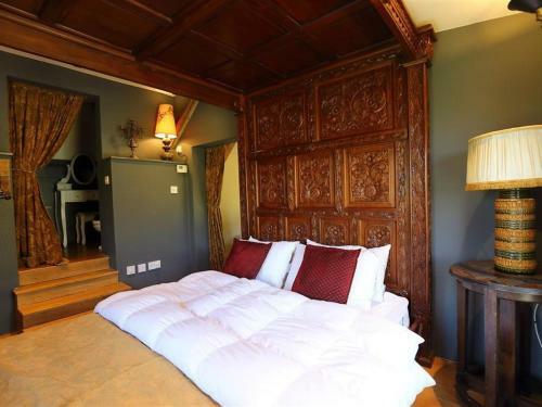 The Tin Barn, Newnham On Severn I