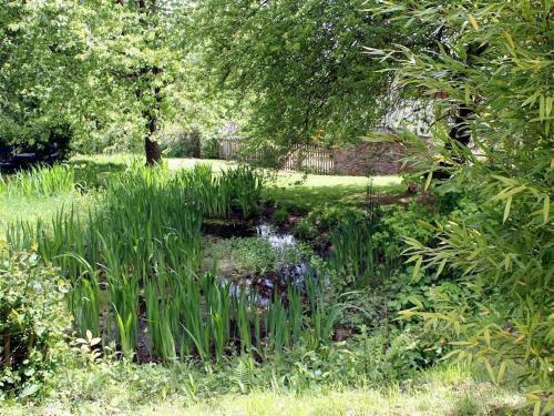 The Cider Barn, Newnham On Severn