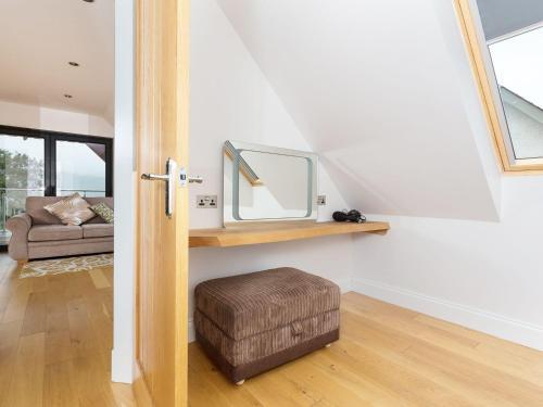 The Apartment, Fort William