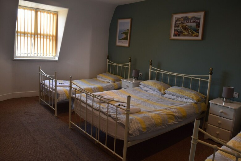 Bed & Breakfast Westward Ho Hotel