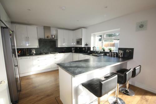 Four Corners Holiday Home
