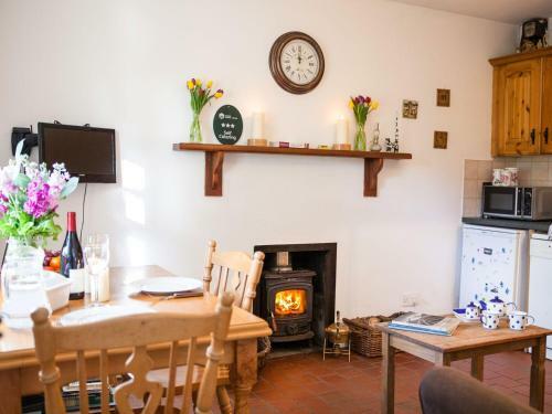 Mr Mcgregors' Cottage, Omagh