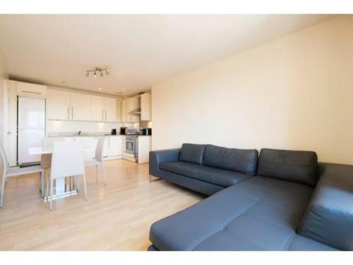 Apartamento Bright And Spacious 2-bedroom Flat, Sleeps 4