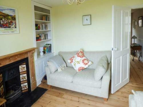 Bluebell Cottage, Malvern