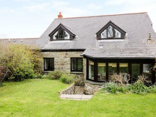 Brunnion House, Hayle