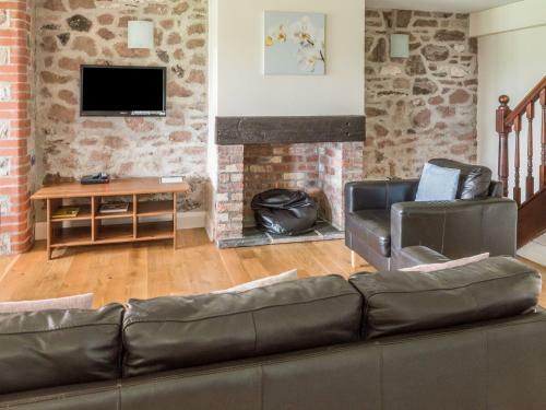 Middleholm, Haverfordwest