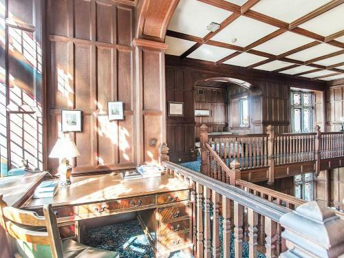 Alston Hall, Plymouth
