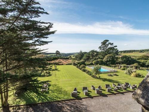 Alston Hall, Plymouth