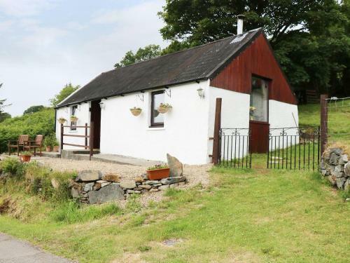 Hazelbank Byre, Acharacle