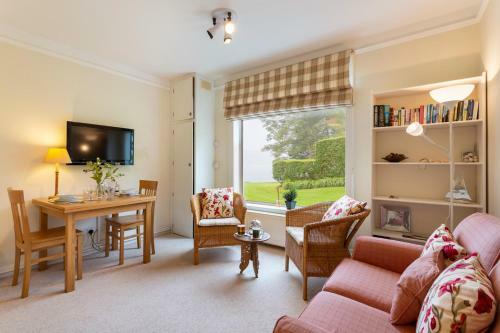 Agroturismo Kilmun Chateau Sleeps 17 Wifi