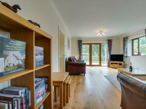 Holiday Home Bwthyn Rhos Gwaliau