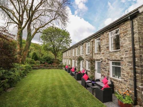 Weavers Cottage, Llandysul