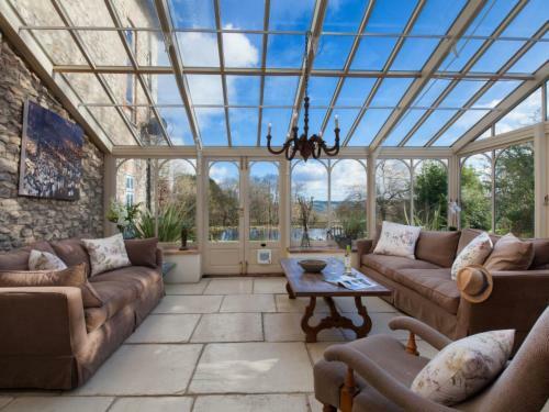 Holiday Home Hutchinghayes Farmhouse