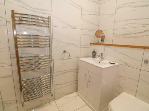 Bryn Mel Apartment, Menai Bridge