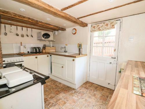 Poston Holiday Cottage