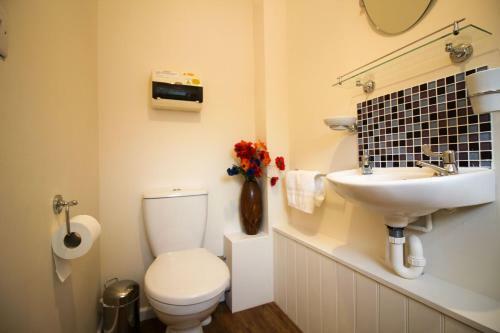 Robin Cottage