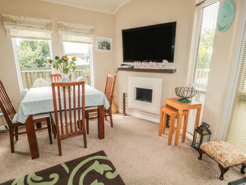 Little Gem Lodge